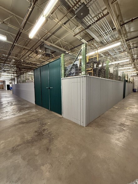 More Photos Of 100 Coombs St, Napa Warehouse For Lease