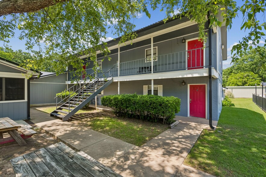 More Photos Of 8848 Soldier Creek Rd, Kingston Hotel For Sale