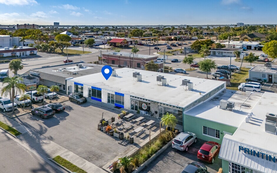 More Photos Of 1520 SE 46th Ln, Cape Coral Freestanding For Lease