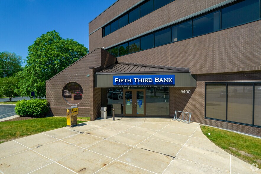 More Photos Of 9400 S Cicero Ave, Oak Lawn Medical For Sale