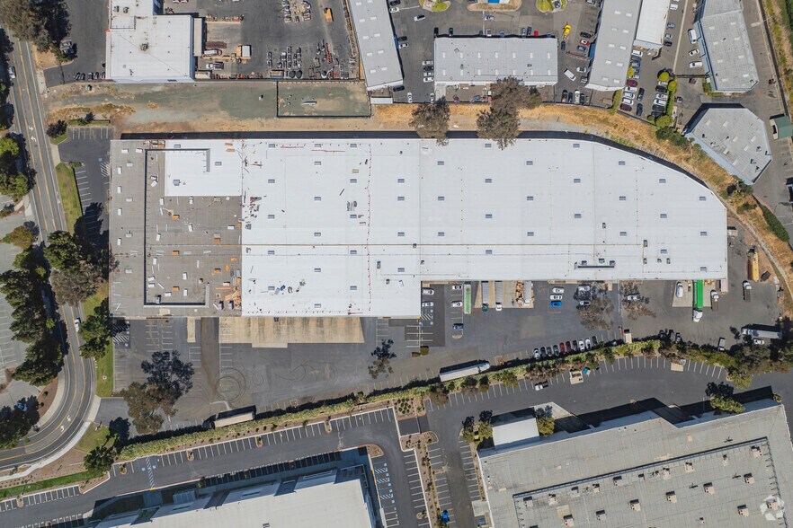 More Photos Of 40545-40577 Albrae St, Fremont Warehouse For Lease