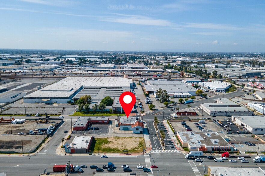 More Photos Of 5711 Sheila St, Commerce Warehouse For Sale