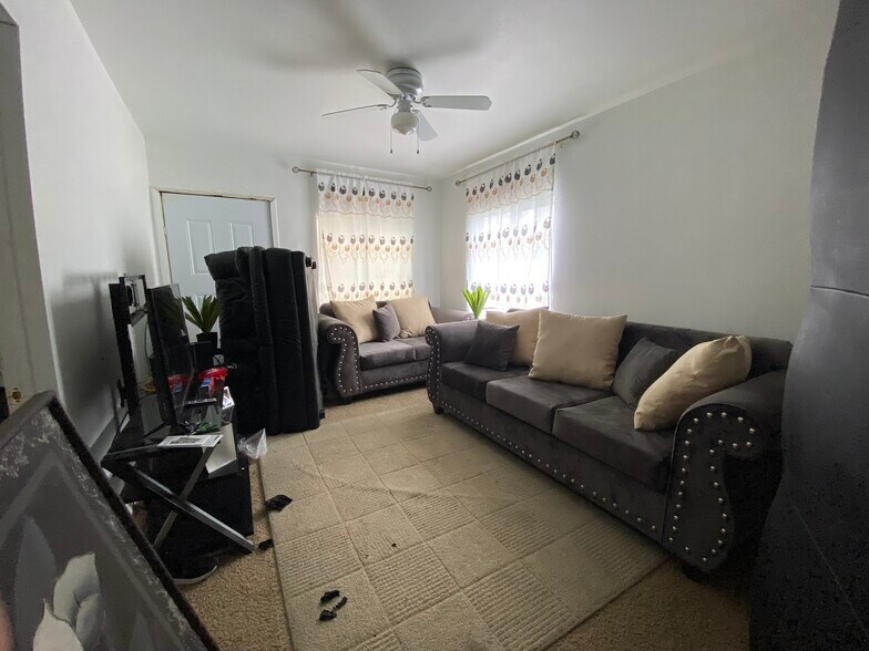 More Photos Of 2402 E 126th St, Compton Multifamily For Sale