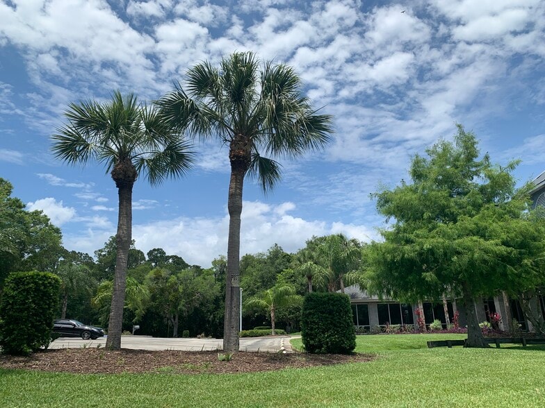 More Photos Of 1 Yacht Club Dr, Palm Coast Restaurant For Sale