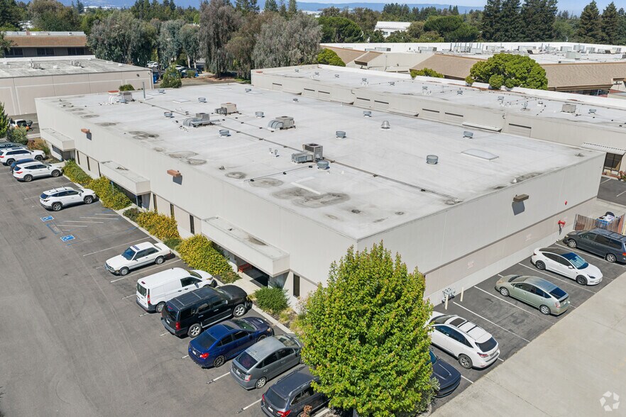More Photos Of 53A Bonaventura Dr, San Jose Warehouse For Lease