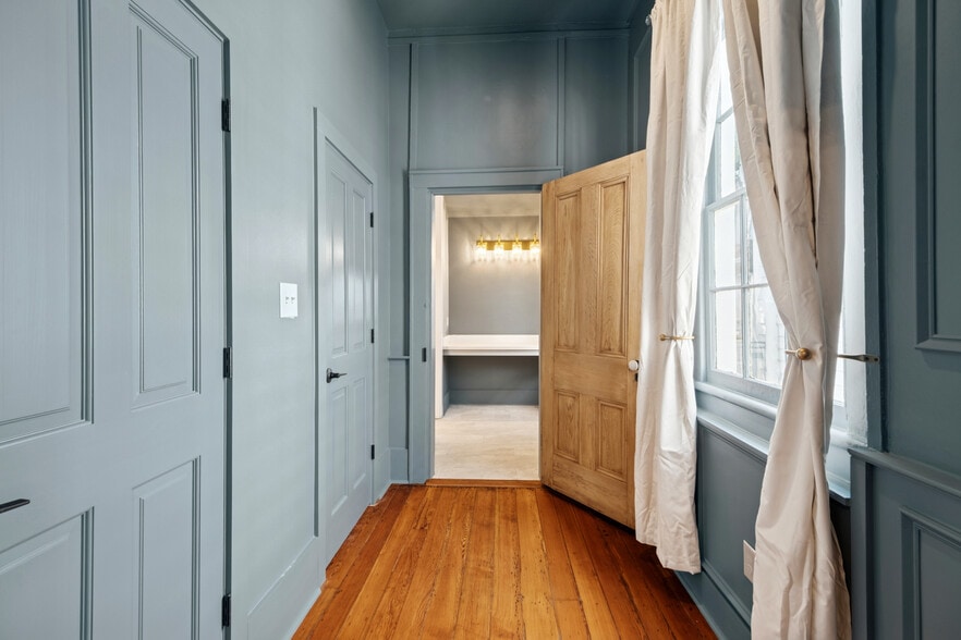 More Photos Of 2404 Saint Claude Ave, New Orleans Specialty For Sale