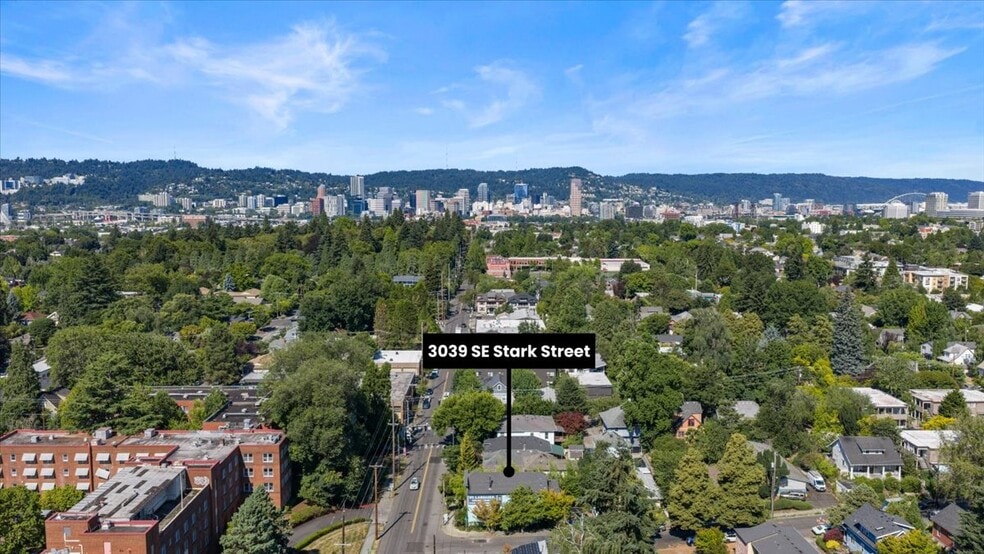 More Photos Of 3039 SE Stark St, Portland Storefront Retail Residential For Sale