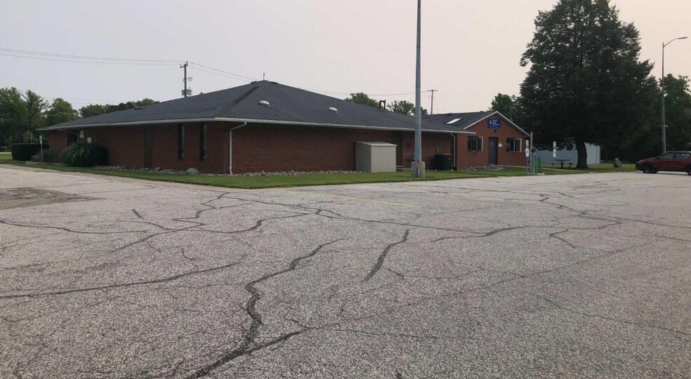 More Photos Of 2109 London Line, Sarnia Medical For Lease