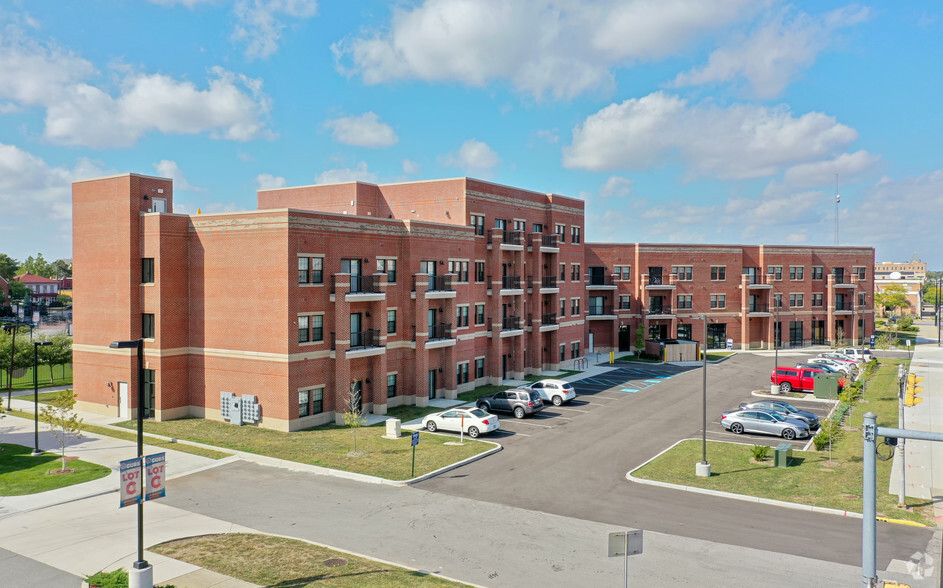 Primary Photo Of 415 S Lafayette Blvd, South Bend Apartments For Lease