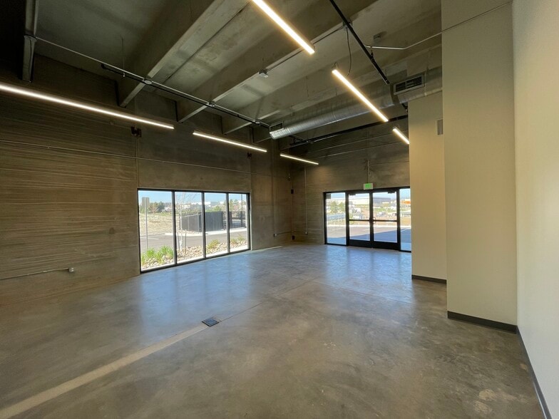 More Photos Of 6333 S Racine Cir, Centennial Light Distribution For Lease