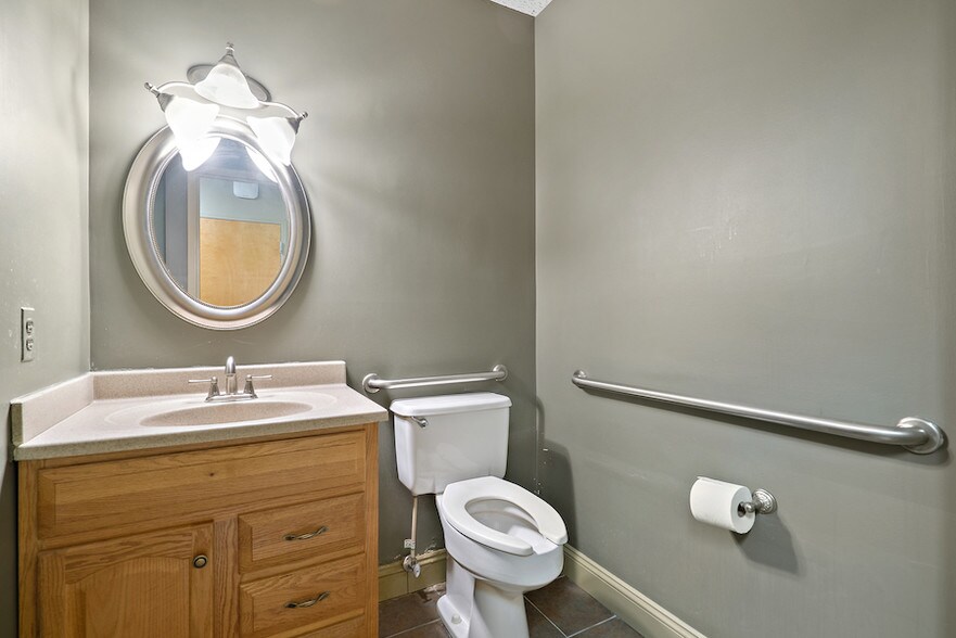 More Photos Of 14325 Willard Rd, Chantilly Office For Lease