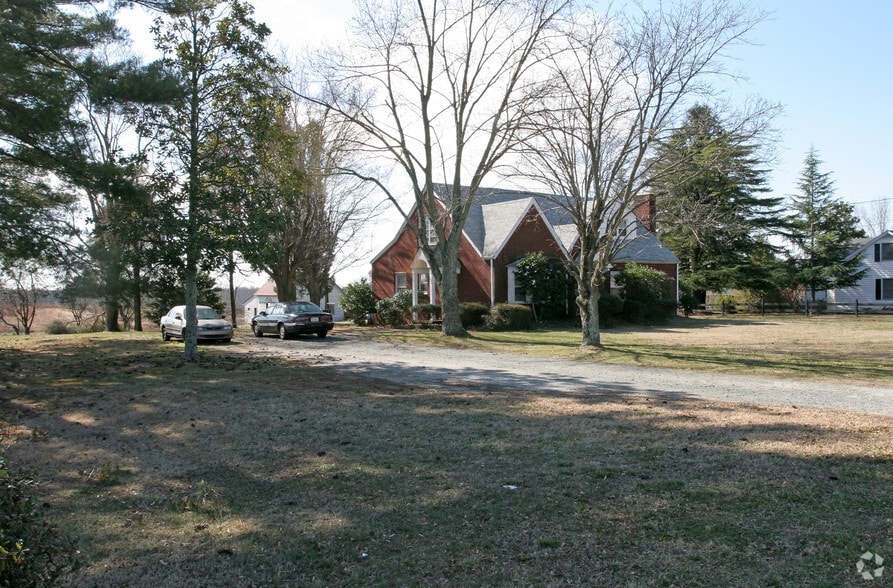 More Photos Of 1482 Clemmonsville Rd, Winston-Salem Land For Sale