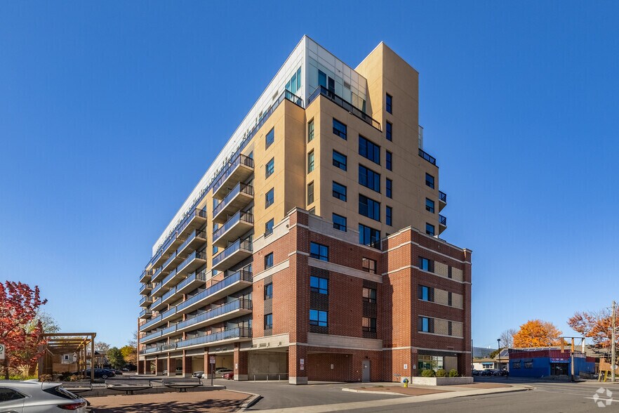 More Photos Of 652 Princess St, Kingston Apartments For Sale