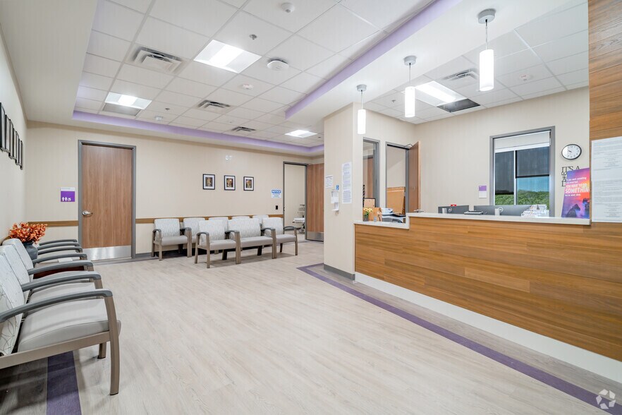 More Photos Of 11123 Christus Hills, San Antonio Medical For Lease