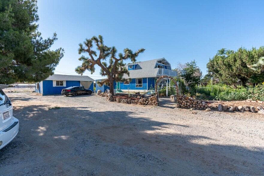 More Photos Of 43254 52nd St W, Lancaster Apartments For Sale