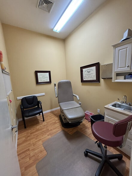 More Photos Of 356 East Ave, Pawtucket Freestanding For Sale