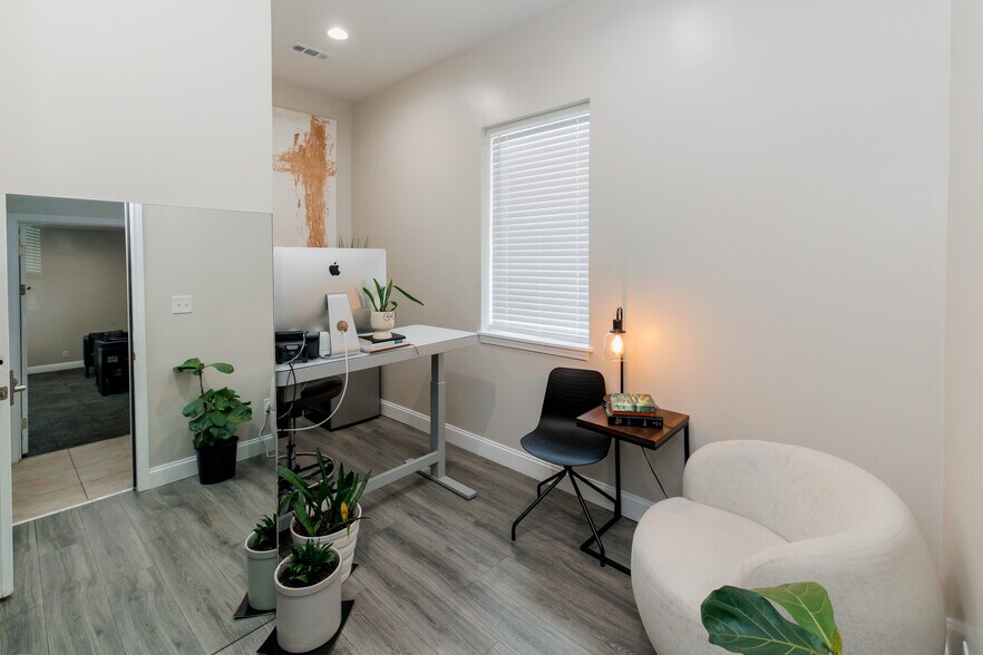 More Photos Of 2016 Anniston Rd, Jacksonville Religious Facility For Sale