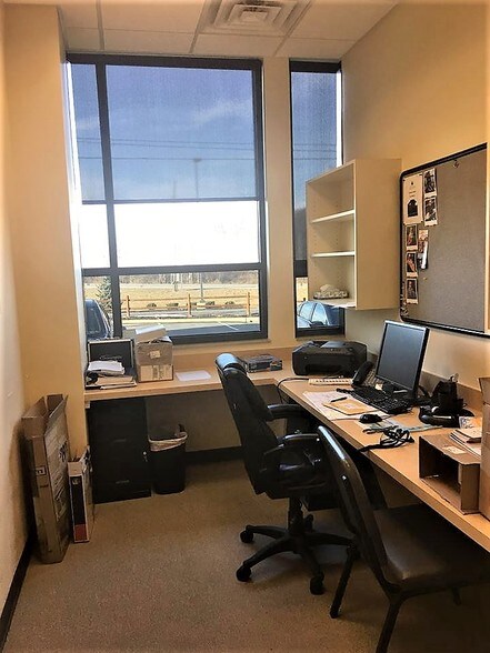 More Photos Of 1019 Ghaner Rd, State College Office For Lease