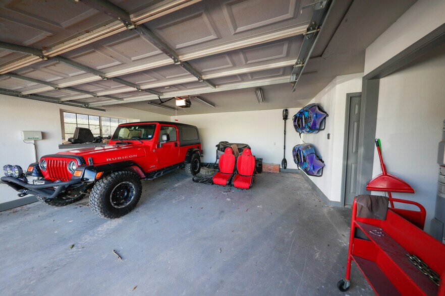 More Photos Of 3339 Marks Rd, Houston Warehouse For Sale