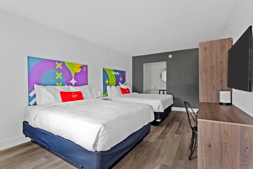 More Photos Of 1153 Airport Rd, Jacksonville Hotel For Sale