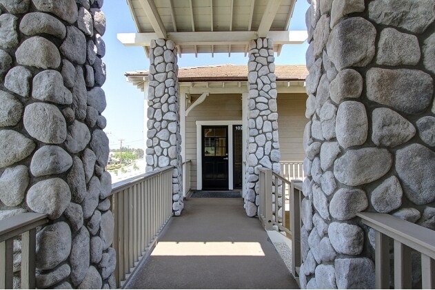 More Photos Of 1025-1095 Bonita Ave, La Verne Office For Lease