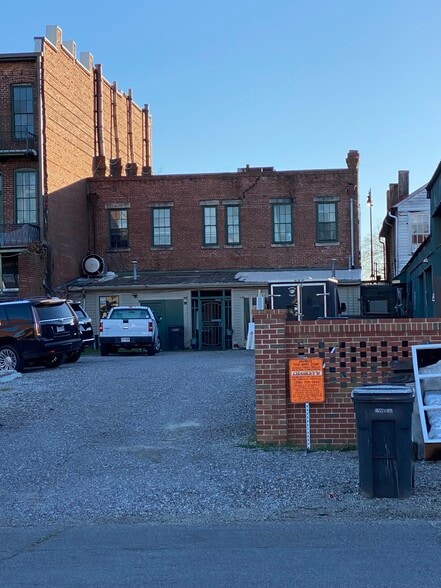 More Photos Of 1028 Broad St, Augusta Apartments For Lease