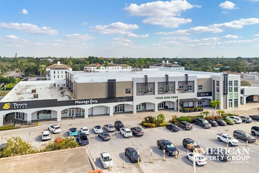 More Photos Of 1201 S Tamiami Trl, Sarasota Storefront For Lease