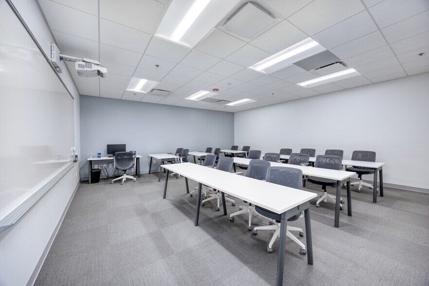 More Photos Of 408 12th St, Columbus Loft Creative Space For Sale