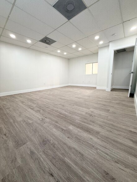 More Photos Of 7311 NW 12th St, Miami Light Distribution For Lease