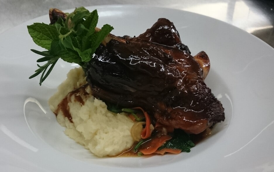 More Photos Of 314 N Morris St, Oxford Hotel For Sale