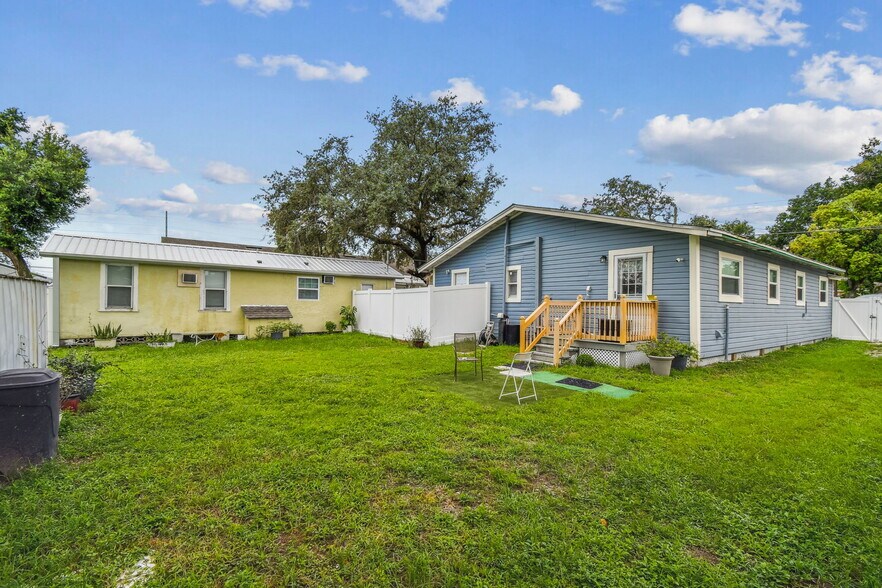 More Photos Of 8413 N Hamner Ave, Tampa Apartments For Sale