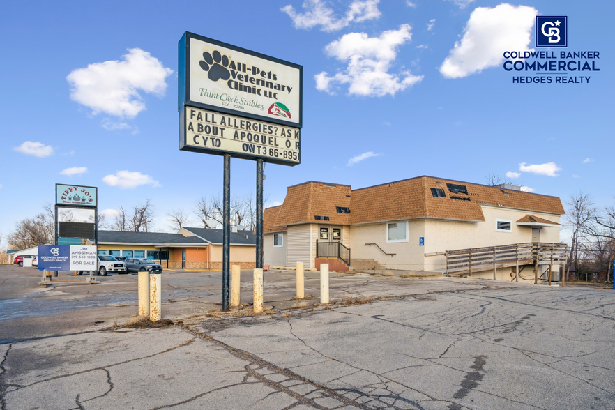 Primary Photo Of 2739 6th St SW, Cedar Rapids Veterinarian Kennel For Sale