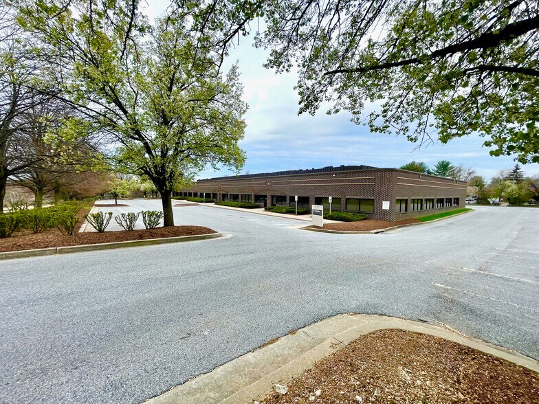 More Photos Of 3600 Crondall Ln, Owings Mills Light Manufacturing For Lease