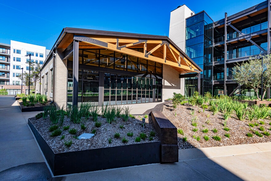 More Photos Of 765 Echo St NW, Atlanta Office For Lease