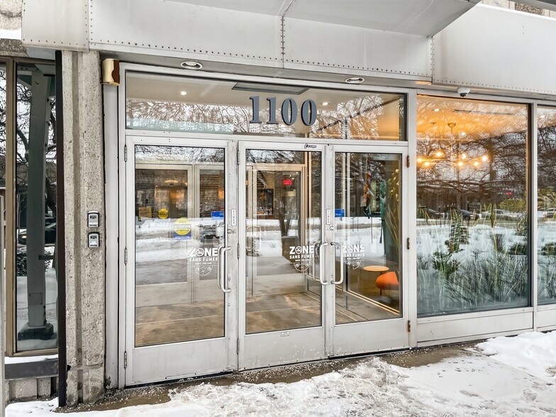 More Photos Of 1100 Boul Crémazie E, Montréal Coworking Space