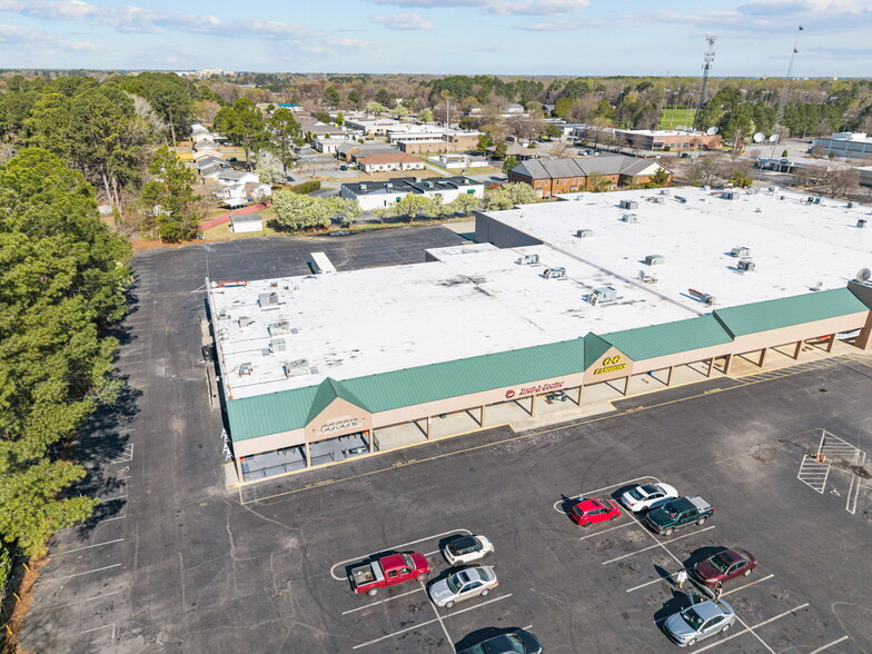 More Photos Of 605-611 Greenville Blvd SW, Greenville Unknown For Lease