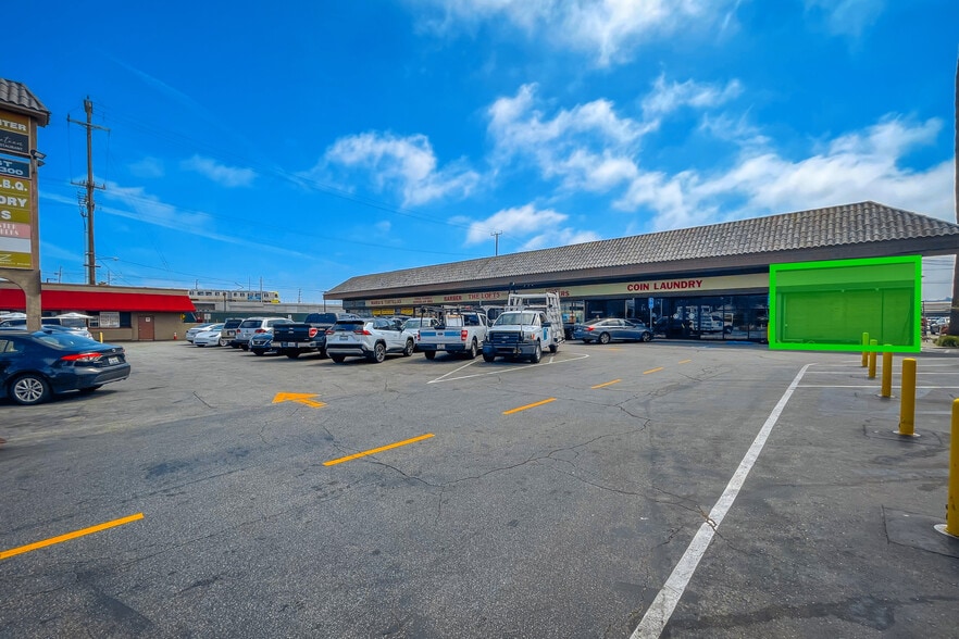 More Photos Of 5622 W Manchester Ave, Los Angeles General Retail For Lease