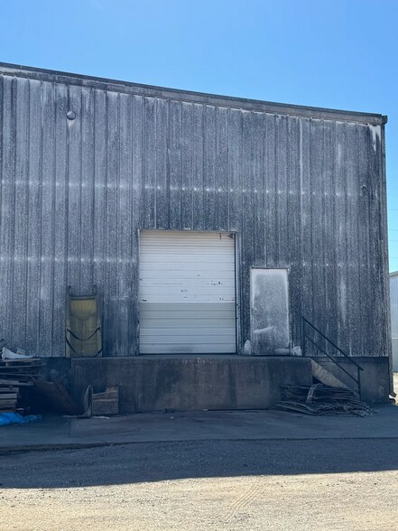 More Photos Of 3105 E Reno Ave, Oklahoma City Warehouse For Lease