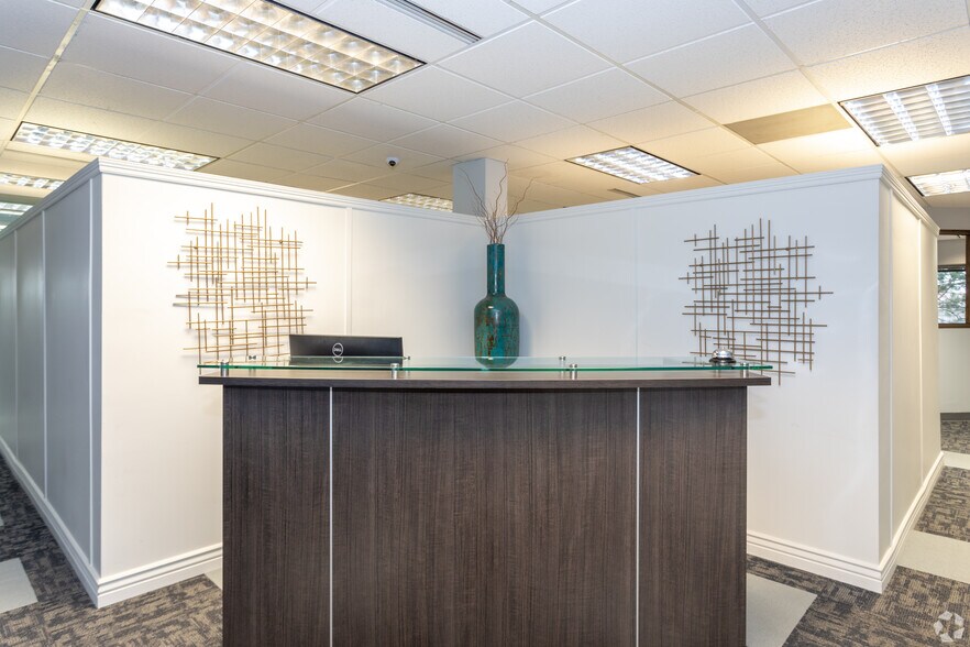 More Photos Of 8301 E Prentice Ave, Greenwood Village Office For Sale