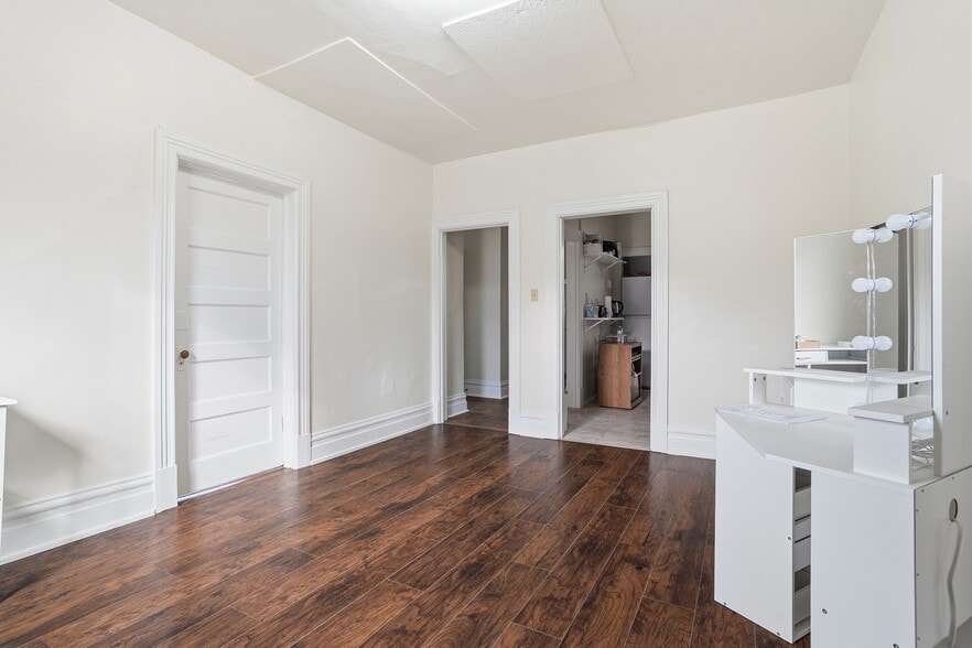 More Photos Of 10 Chesapeake St, Lyndora Apartments For Sale