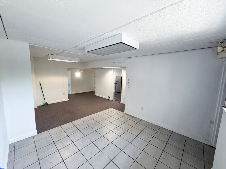 More Photos Of 18500 NE 5th Ave, Miami Gardens Office For Lease