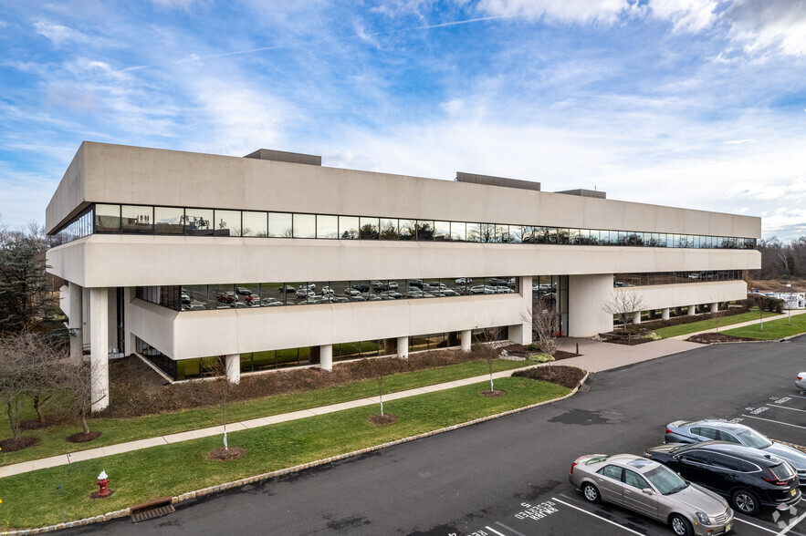 Primary Photo Of 1200 Route 22 E, Bridgewater Medical For Lease