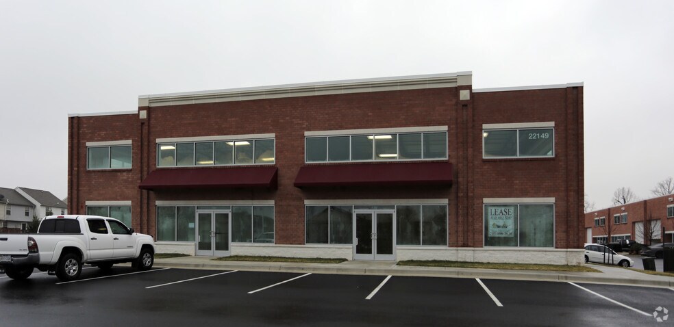 More Photos Of 22149 Davis Dr, Sterling Light Distribution For Lease