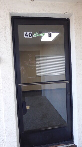 More Photos Of 40 Union Way, Vacaville Warehouse For Lease