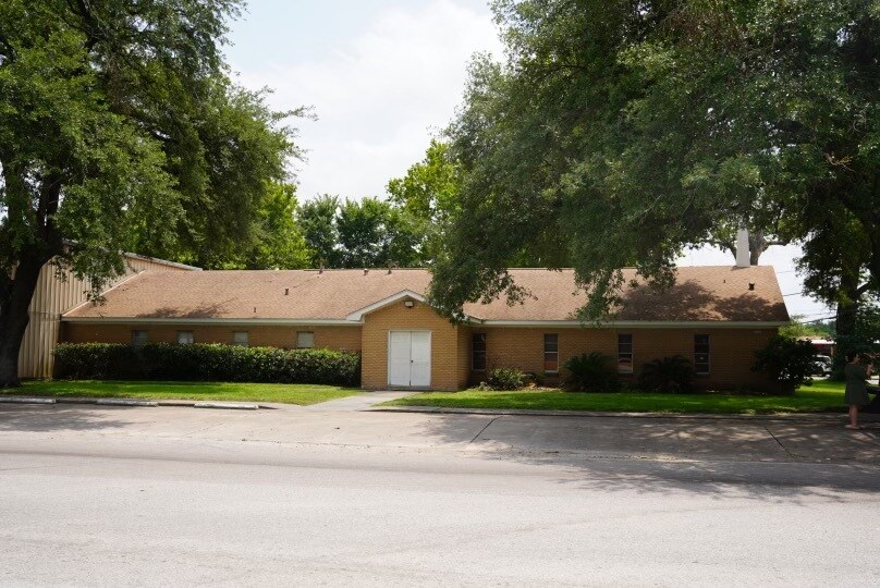 More Photos Of 8430 Airline Dr, Houston Religious Facility For Sale
