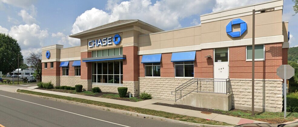 More Photos Of 149 Amity Rd, New Haven Bank For Sale