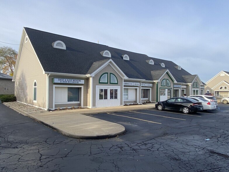 More Photos Of 3535 Beecher Rd, Flint Medical For Lease