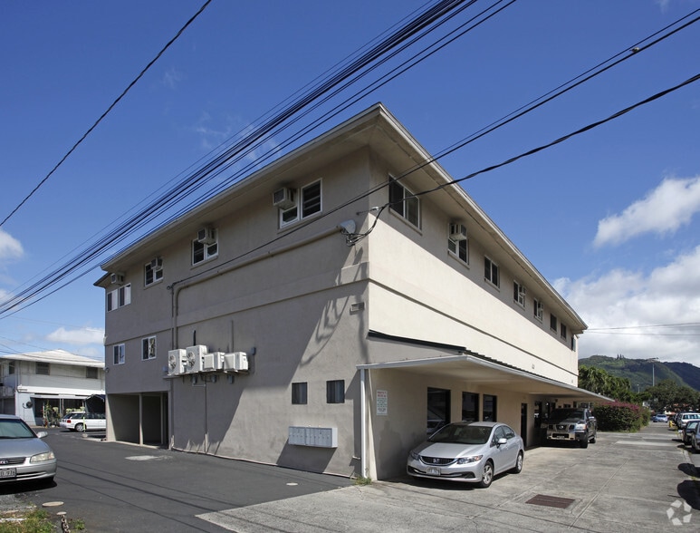 More Photos Of 914 Coolidge St, Honolulu Office Residential For Lease