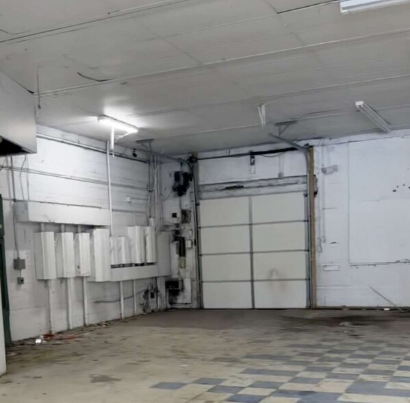 More Photos Of 1900 E Pawnee St, Wichita Freestanding For Sale