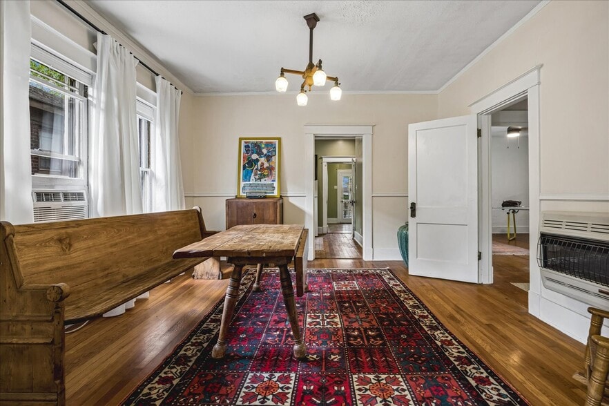 More Photos Of 2562 Sam Cooper Blvd, Memphis Office Residential For Sale